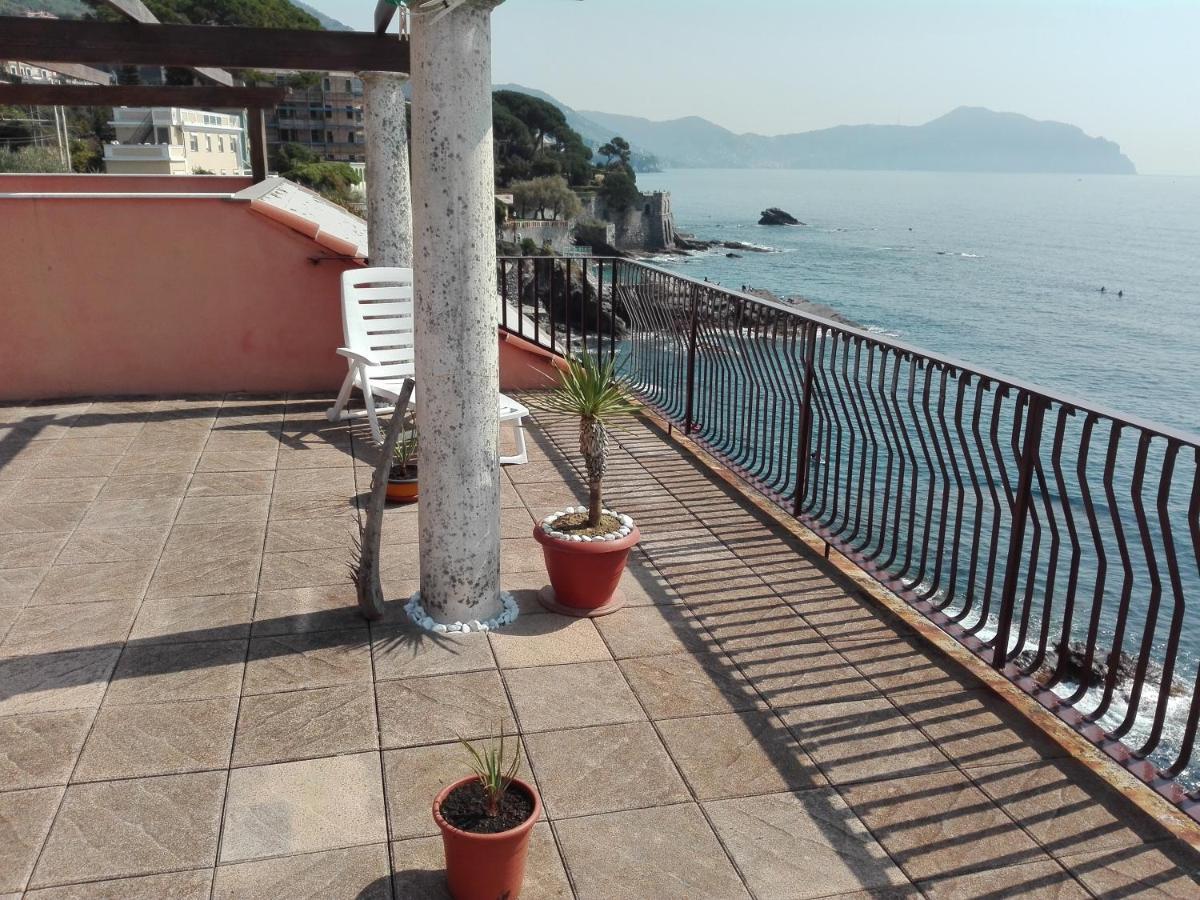 Apartament Un Tuffo In Mare Genua Zewnętrze zdjęcie