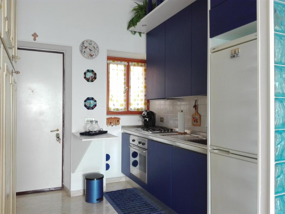Apartament Un Tuffo In Mare Genua Zewnętrze zdjęcie