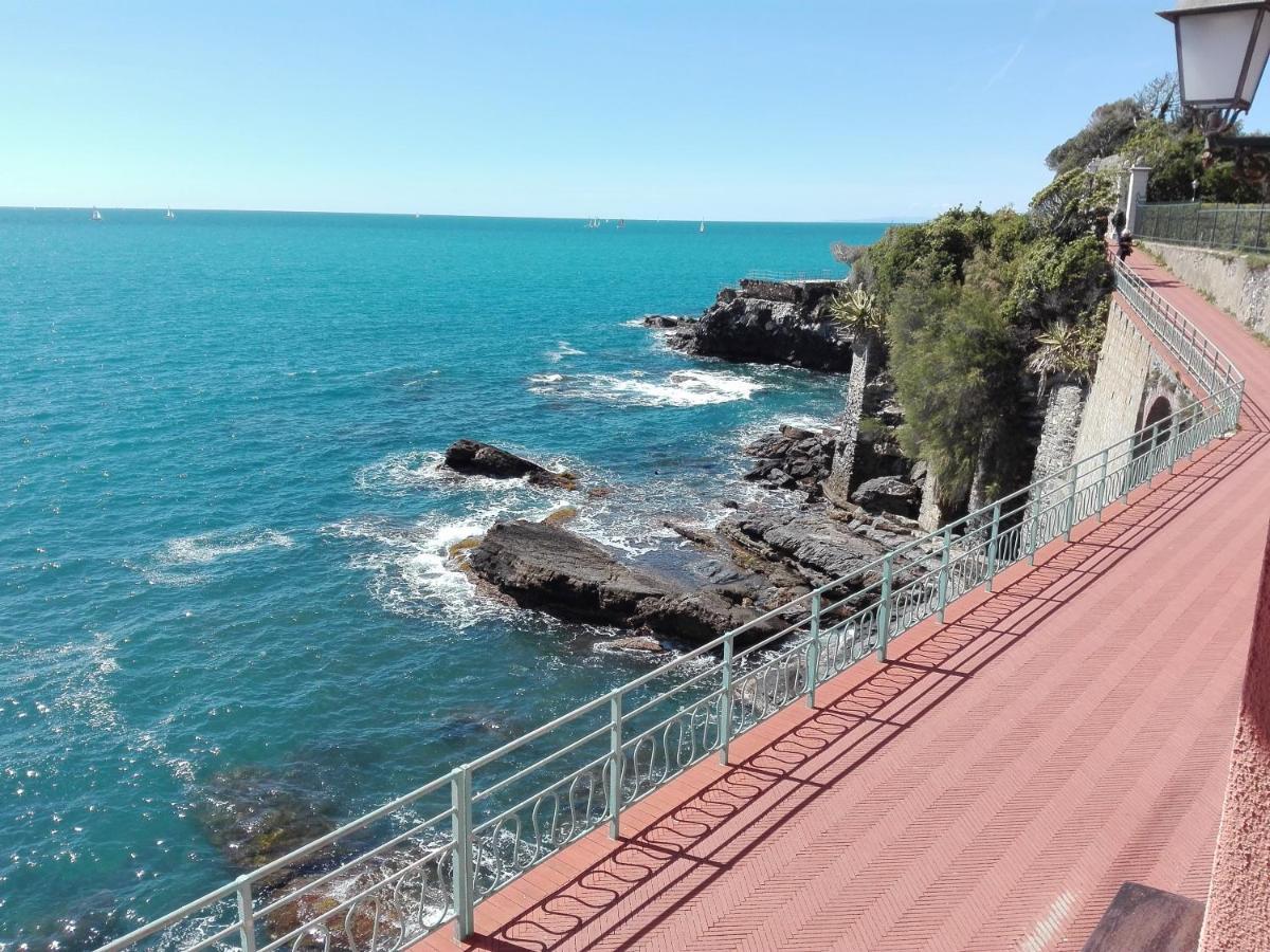 Apartament Un Tuffo In Mare Genua Zewnętrze zdjęcie