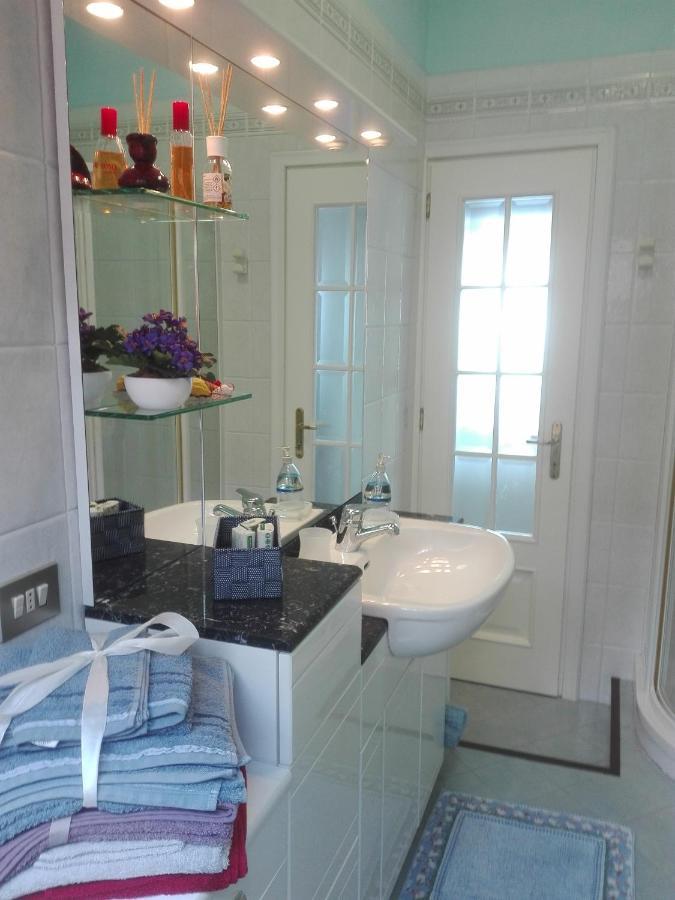 Apartament Un Tuffo In Mare Genua Zewnętrze zdjęcie
